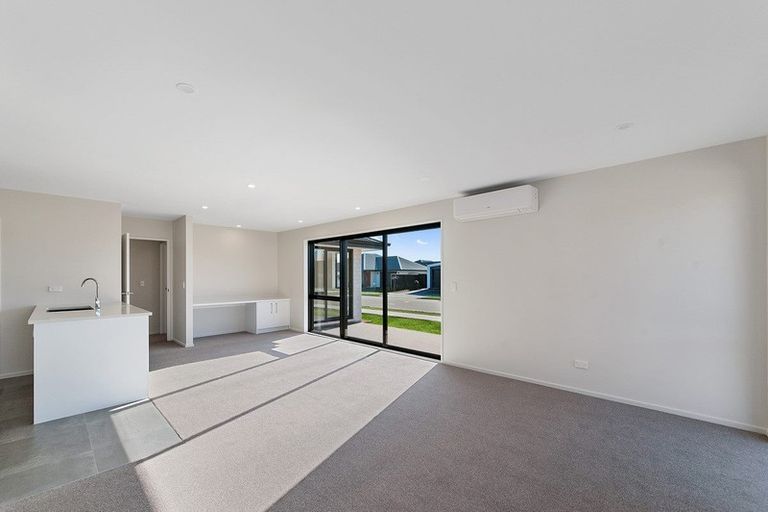 Photo of property in 2 Lock Crescent, Kaiapoi, 7630
