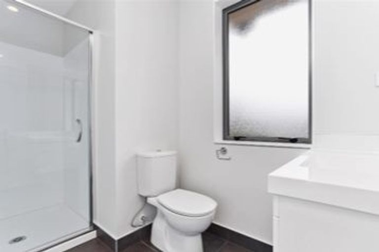 Photo of property in 17d Orchard Street, Avondale, Auckland, 1026