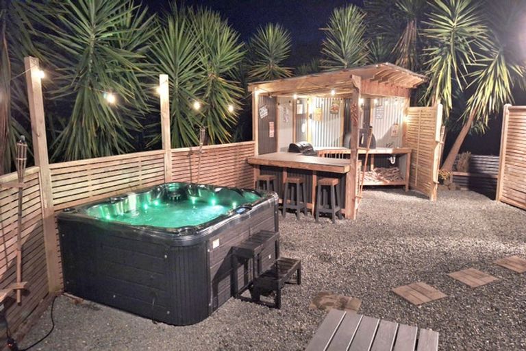 Photo of property in 346 Kirikopuni Road, Parakao, Whangarei, 0172