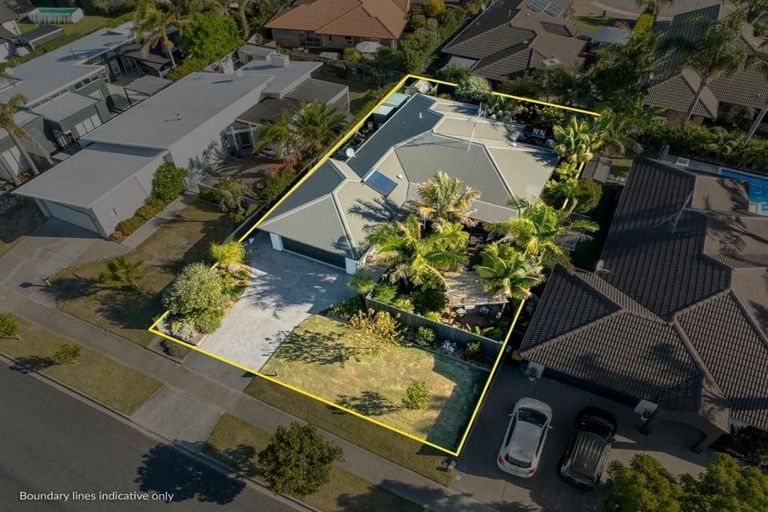 Photo of property in 18 Oriental Parade, Papamoa Beach, Papamoa, 3118