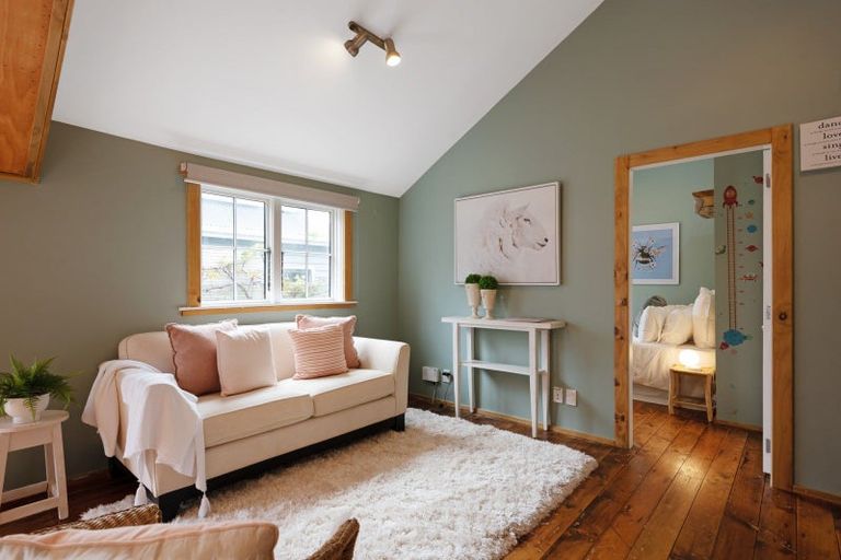 Photo of property in 17b Millward Street, Newtown, Wellington, 6021