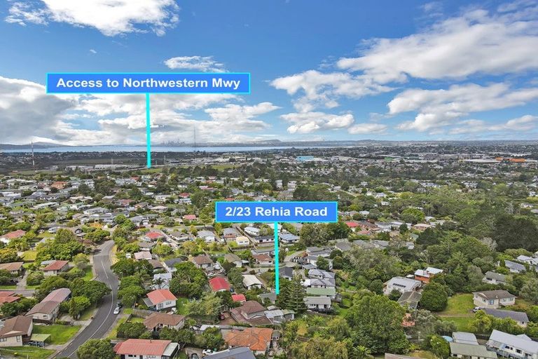 Photo of property in 2/23 Rehia Road, Massey, Auckland, 0614