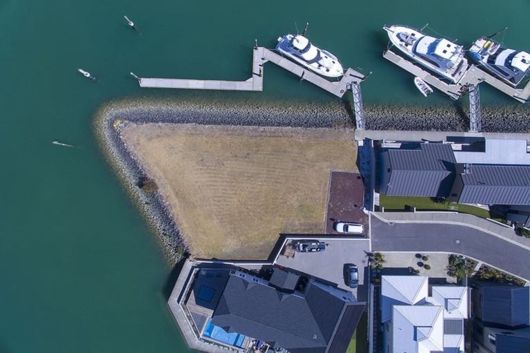 Photo of property in 40 Rue D' Amarres, Gulf Harbour, Whangaparaoa, 0930