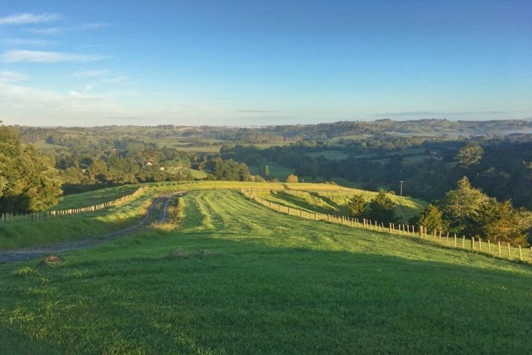 Photo of property in 76 Spindler Road, Wellsford, 0972