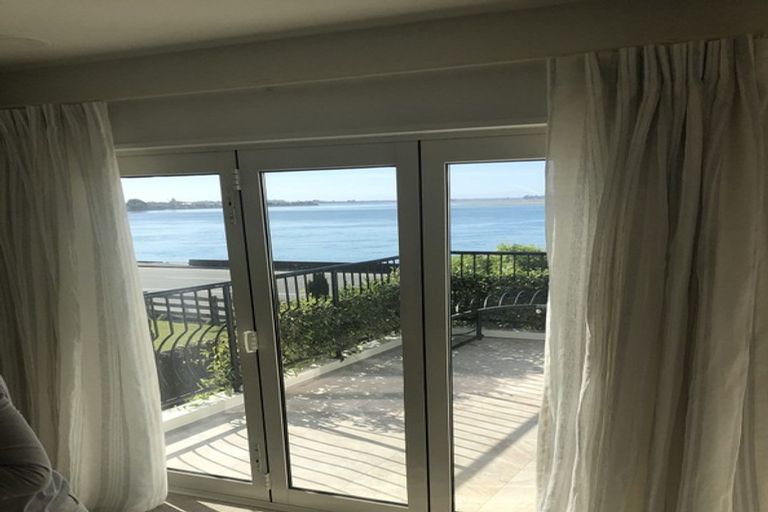 Photo of property in 256 Main Road, Moncks Bay, Christchurch, 8081