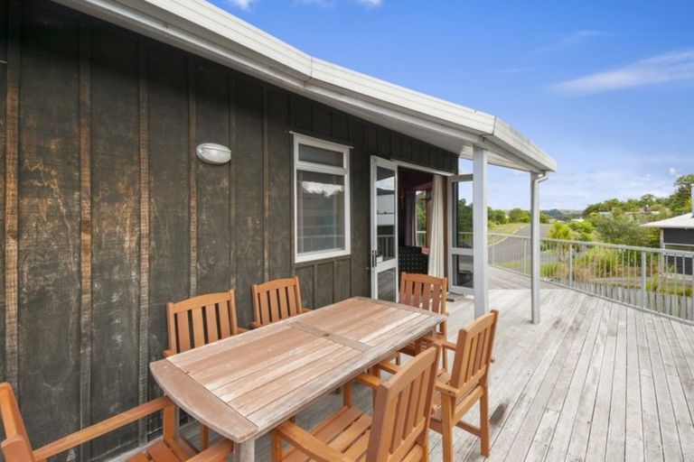 Photo of property in 8 Te Waaka Terrace, Kuratau, Turangi, 3381