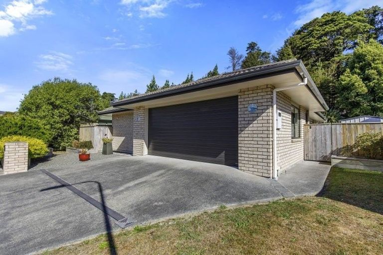 Photo of property in 41 Evergreen Crescent, Trentham, Upper Hutt, 5018