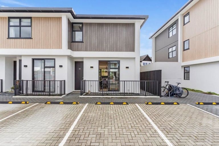 Photo of property in 392a Hibiscus Coast Highway, Orewa, 0931