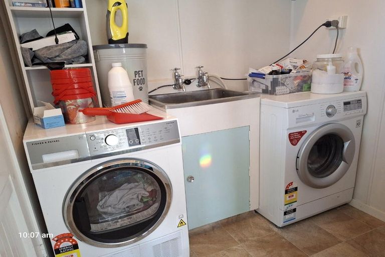 Photo of property in 79 Shakespeare Avenue, Trentham, Upper Hutt, 5018