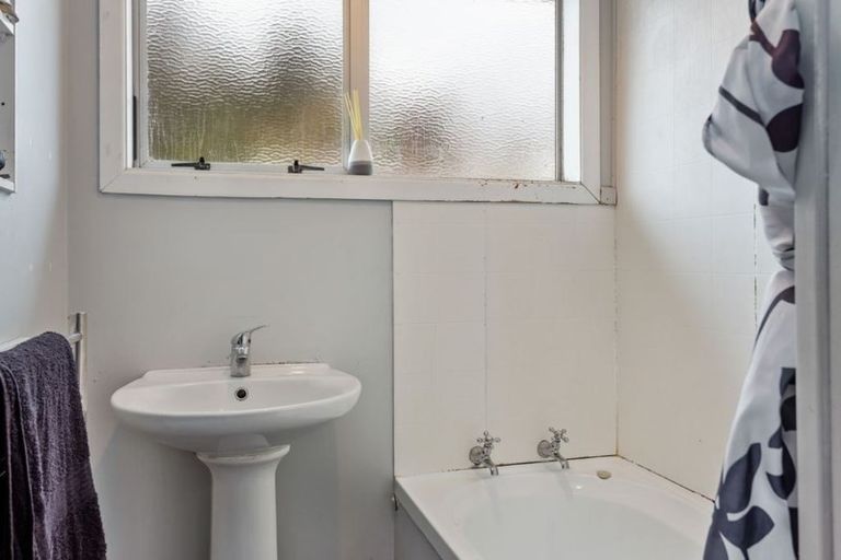 Photo of property in 8 Bowie Drive, Woodend, 7610