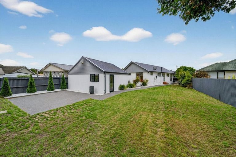 Photo of property in 6 Clarevale Street, Burwood, Christchurch, 8083