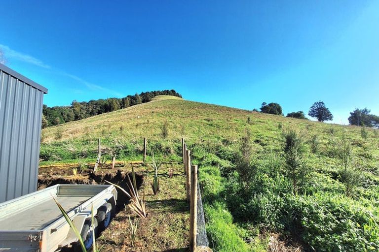 Photo of property in 346 Kirikopuni Road, Parakao, Whangarei, 0172
