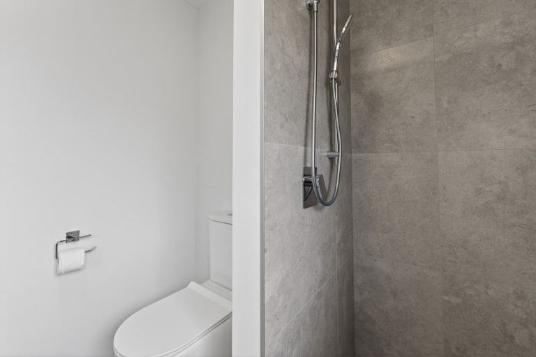 Photo of property in 42 Brooklyn Heights Drive, Kelvin Grove, Palmerston North, 4414