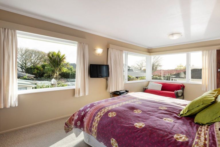 Photo of property in 27 Casey Avenue, Fairfield, Hamilton, 3214