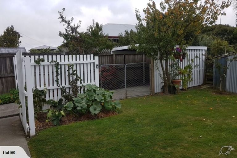 Photo of property in 1/19 Sturrocks Road, Redwood, Christchurch, 8051