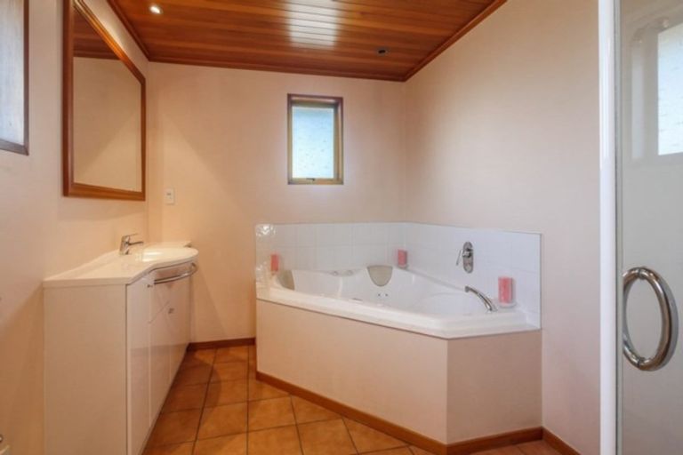 Photo of property in 255 Kenmure Road, Kenmure, Dunedin, 9011