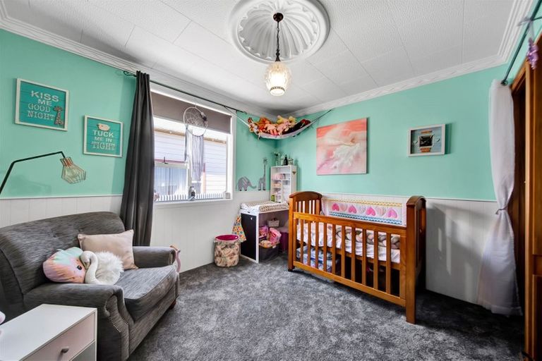 Photo of property in 79 Argyle Street, Hawera, 4610