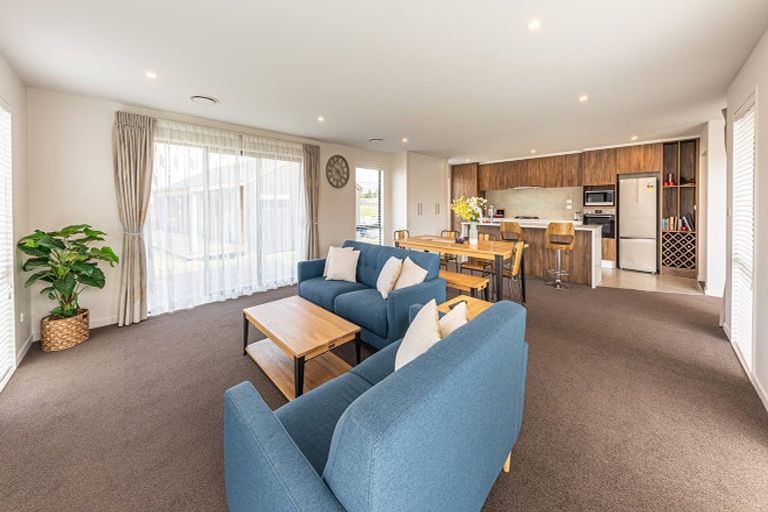Photo of property in 2 Rodman Lane, Lake Tekapo, 7999