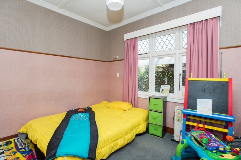 Photo of property in 210 Kahutia Street, Gisborne, 4010