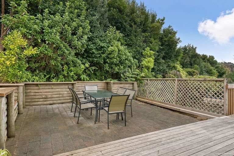 Photo of property in 17 Stredwick Drive, Torbay, Auckland, 0630