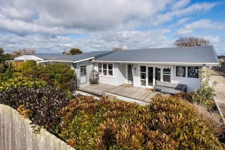 Photo of property in 42 Edinburgh Terrace, Foxton Beach, Foxton, 4815