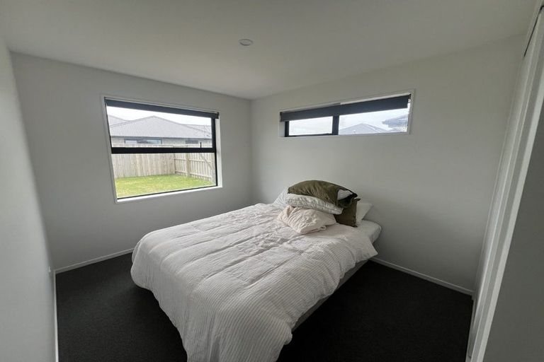 Photo of property in 8 Eileen Way, Rolleston, 7615