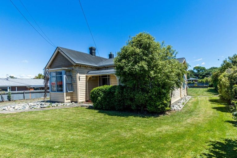 Photo of property in 37 Hamilton Street, Temuka, 7920