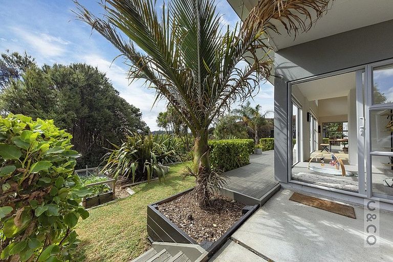 Photo of property in 10 The Rise, Waimauku, 0812