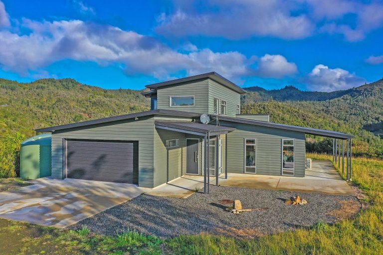 Photo of property in 130b Silverstream Falls Row, Whenuakite, Whitianga, 3591