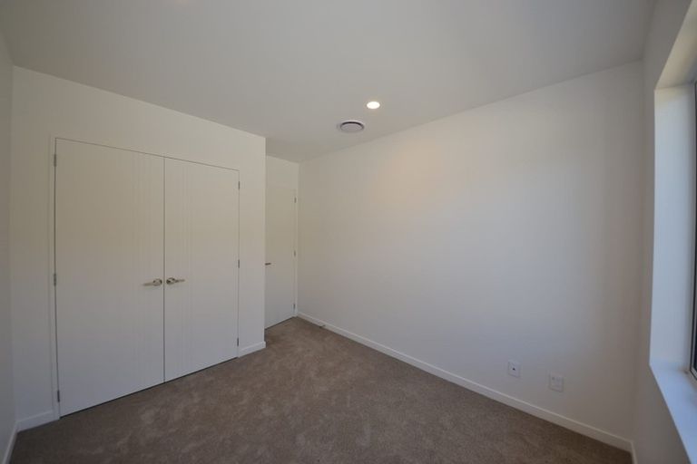 Photo of property in 32 Johns Creek Crescent, Silverdale, 0932