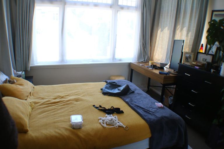 Photo of property in 73 Majoribanks Street, Mount Victoria, Wellington, 6011