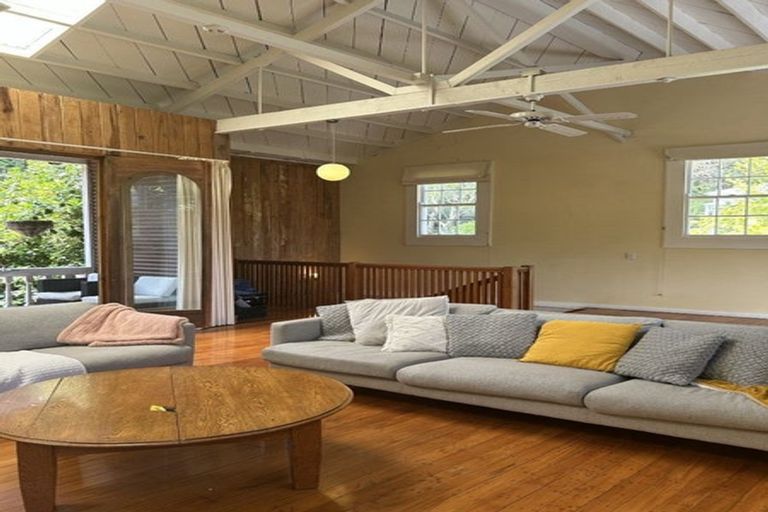 Photo of property in 32a Main Street, Hospital Hill, Napier, 4110