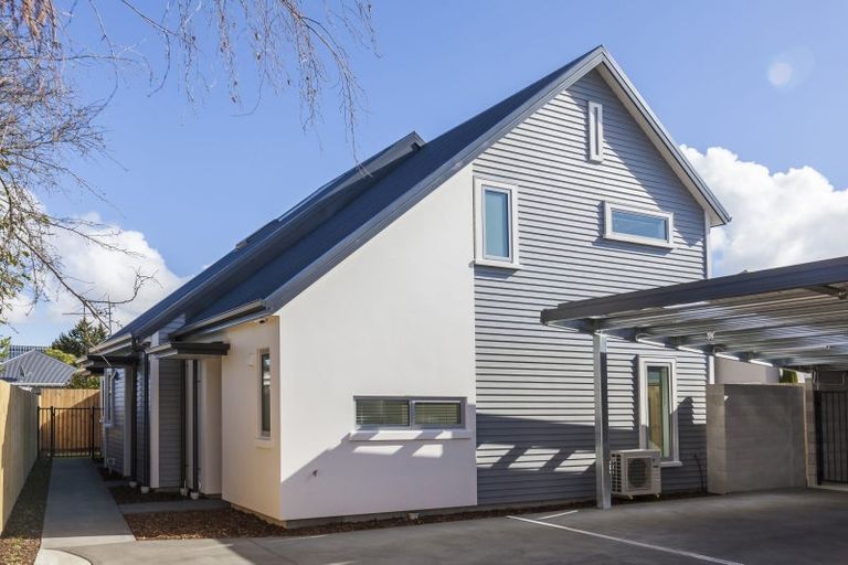 Photo of property in 17 Sherborne Street, St Albans, Christchurch, 8014