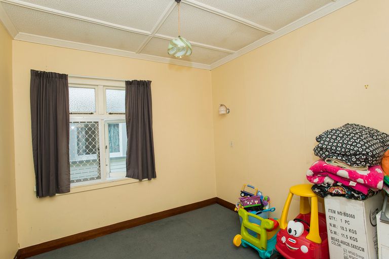 Photo of property in 210 Kahutia Street, Gisborne, 4010