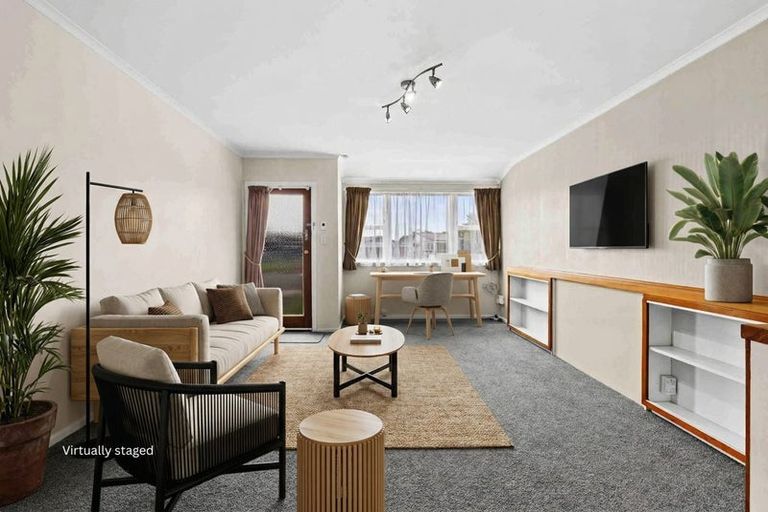 Photo of property in 16 Shearer Place, Pirimai, Napier, 4112