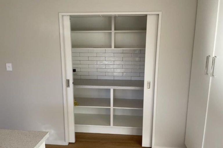 Photo of property in 19 Lusk Street, Rangiora, 7400