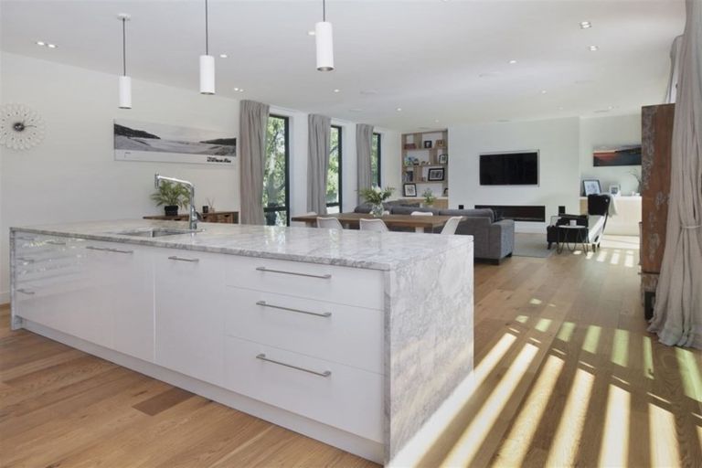 Photo of property in 70 Bristol Street, St Albans, Christchurch, 8014