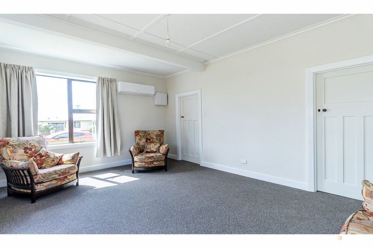 Photo of property in 11 George Street, Waimate, 7924