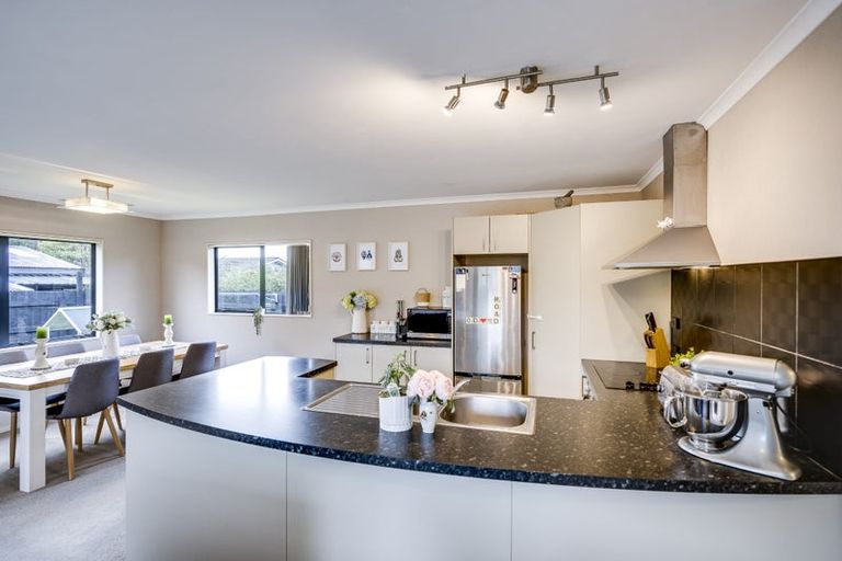 Photo of property in 57b O'dowd Road, Taradale, Napier, 4112