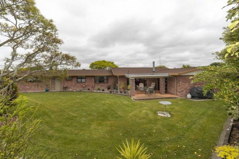 Photo of property in 10 Akaroa Avenue, Awapuni, Palmerston North, 4412