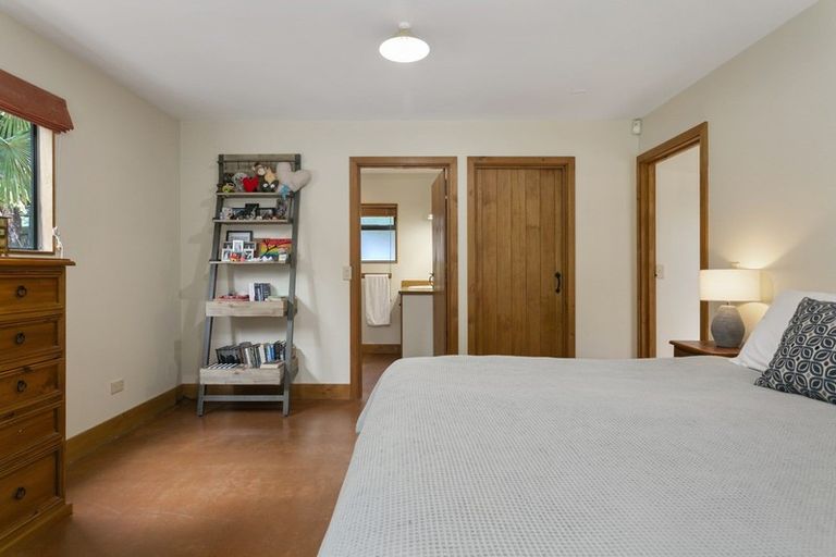 Photo of property in 6 Astelia Way, Waipahihi, Taupo, 3330