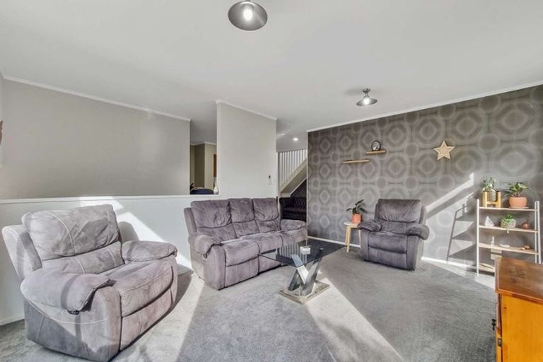 Photo of property in 70 Tawavale Street, Pukehangi, Rotorua, 3015