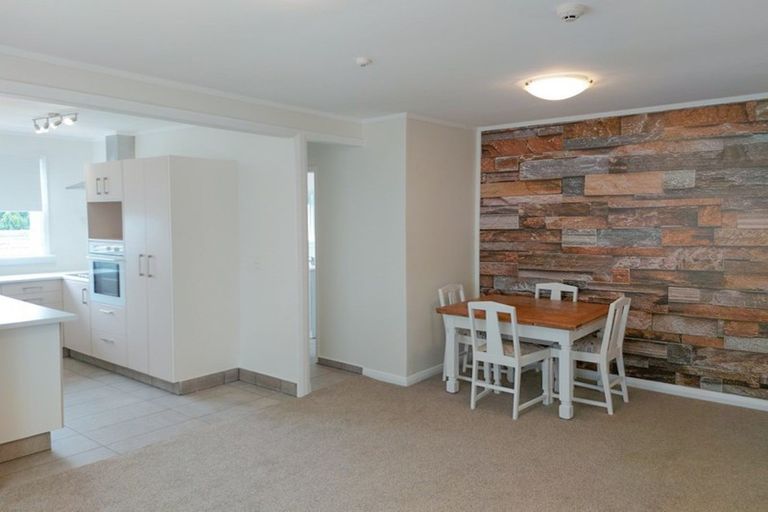 Photo of property in 13/288 College Street, West End, Palmerston North, 4410