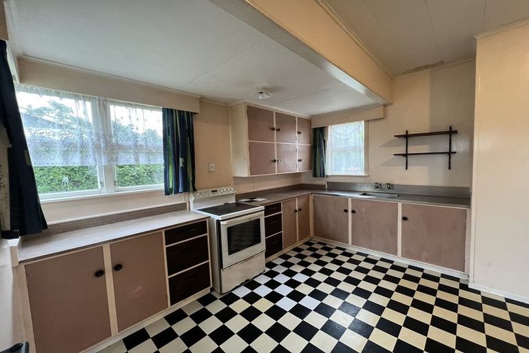 Photo of property in 67 Grey Street, Waitara, 4320