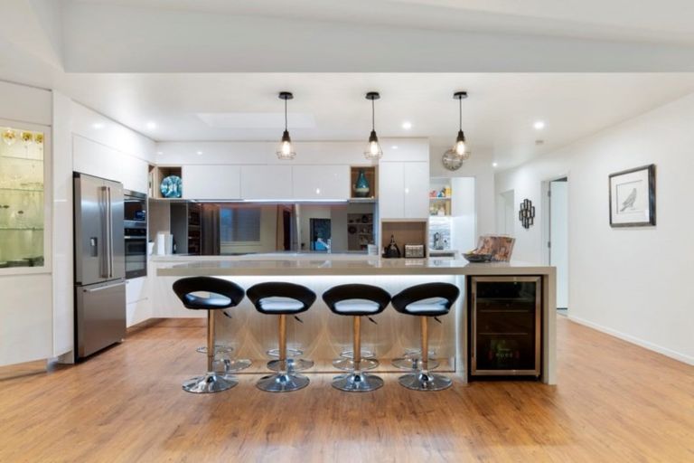 Photo of property in 33 Coast Boulevard, Papamoa Beach, Papamoa, 3118