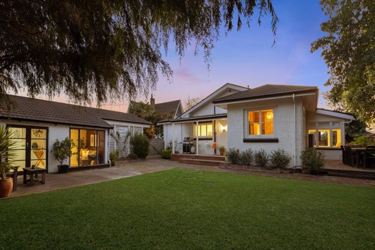 Photo of property in 27 Percy Street, Blenheim, 7201