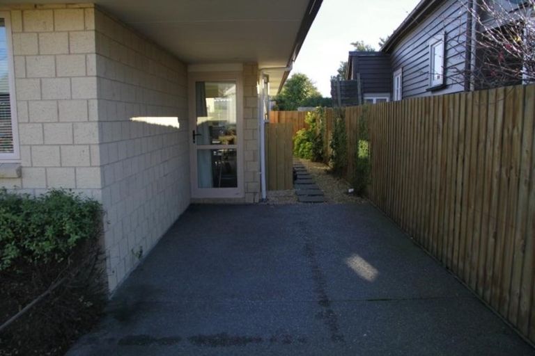 Photo of property in 9a Olliviers Road, Phillipstown, Christchurch, 8011