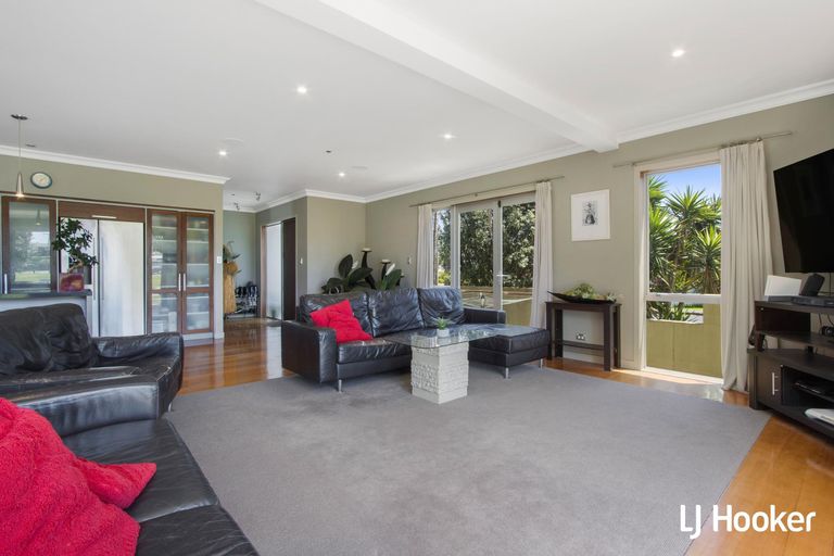 Photo of property in 4 Wilson Road, Waihi Beach, 3611