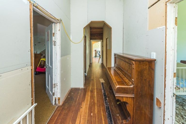 Photo of property in 18 Balgownie Avenue, Gonville, Whanganui, 4501