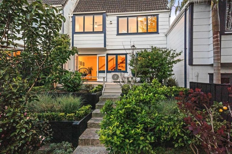 Photo of property in 3/93 Saint Lukes Road, Sandringham, Auckland, 1025